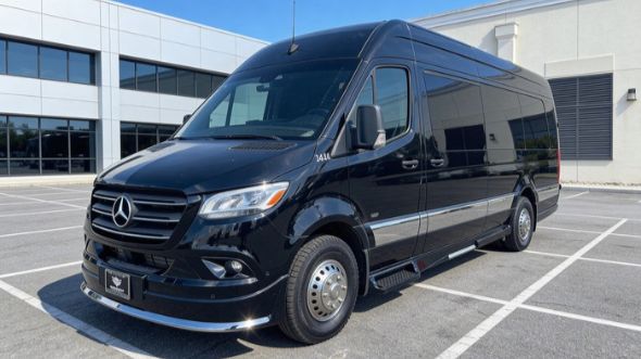 10 passenger sprinter van charleston