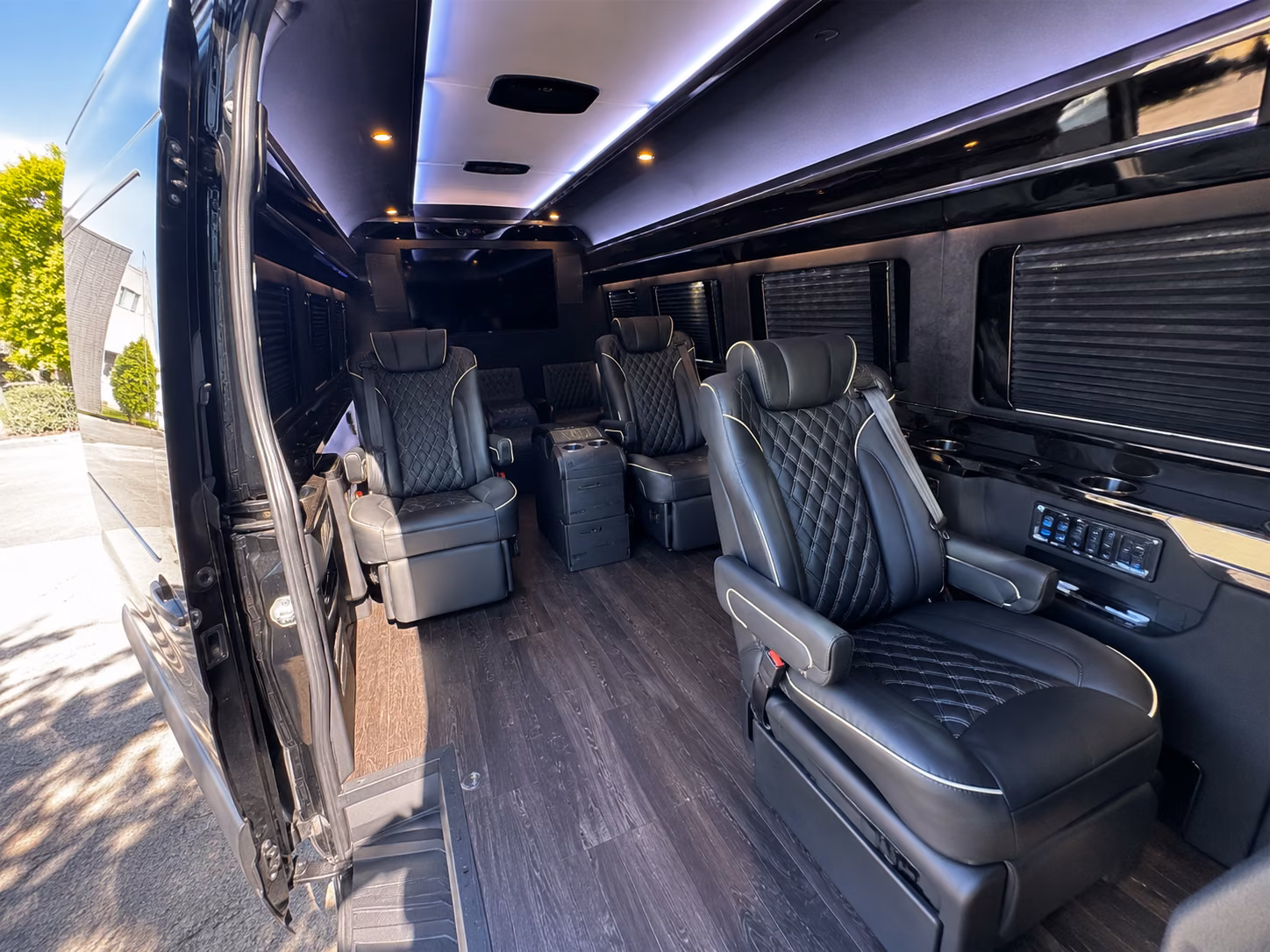 charleston 15 passenger sprinter van inside
