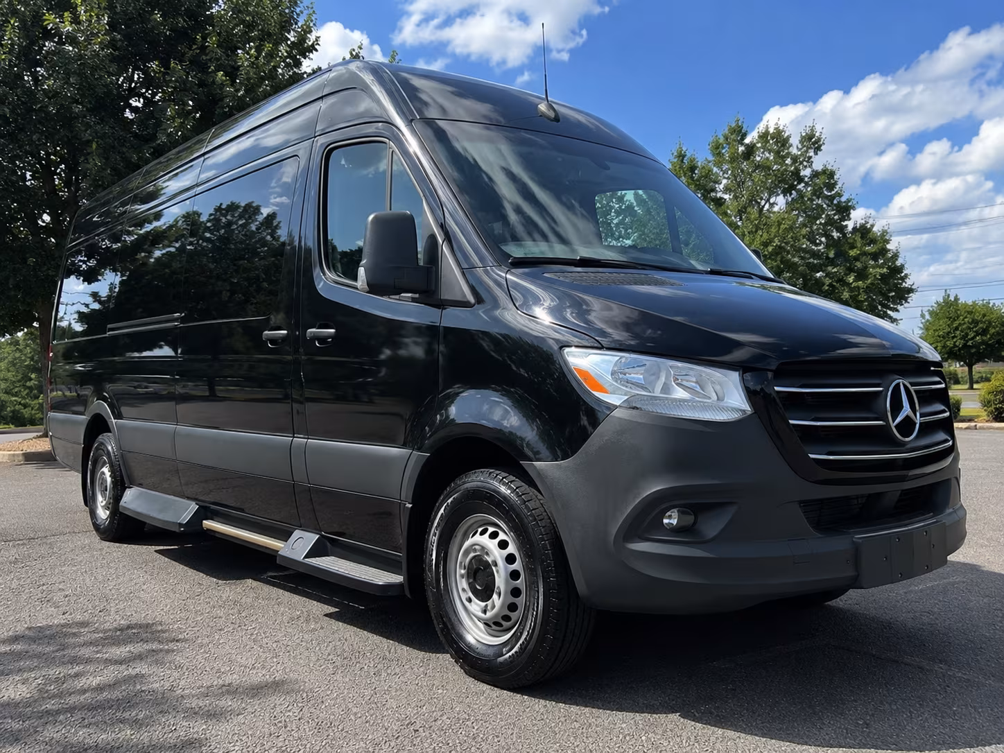charleston 18 passenger sprinter van