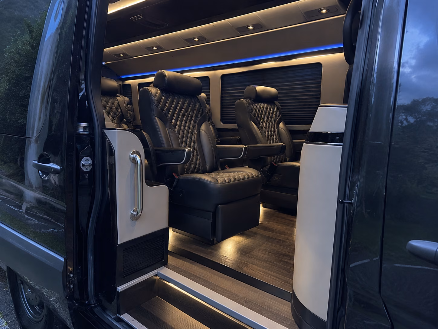 find the perfect transportation for your next corporate event 4