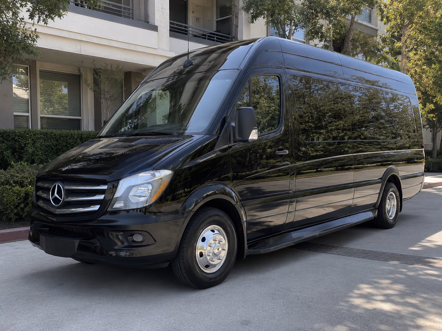find the perfect transportation for your next wedding 4